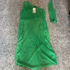 Belted one should bright green formal dress